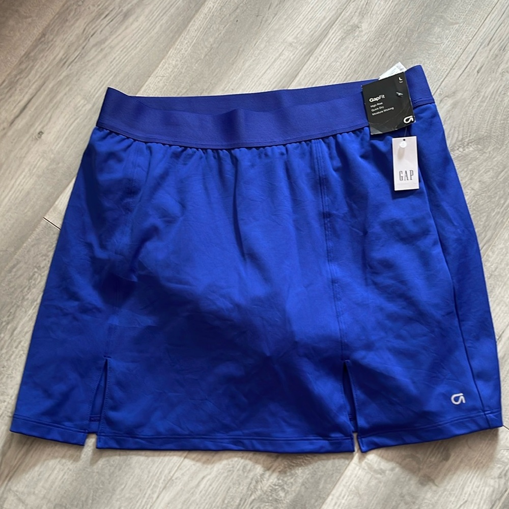 Gap fit high rise skort new size large tall